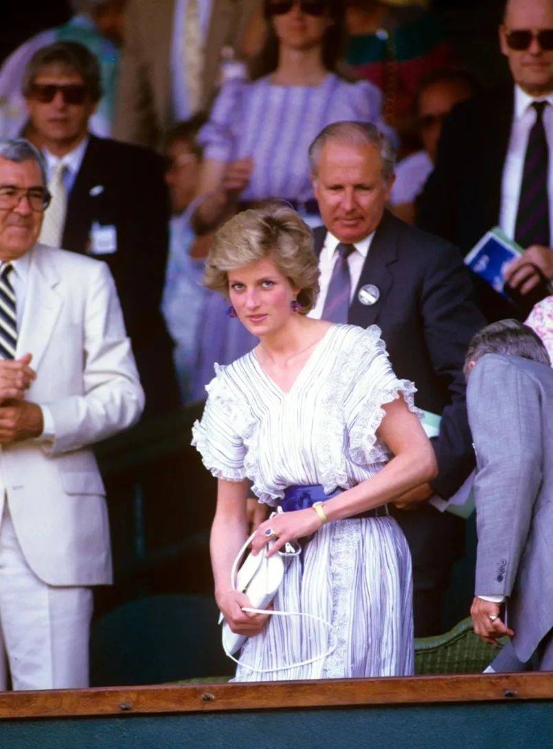 纳瓦罗首次 纳瓦罗首次