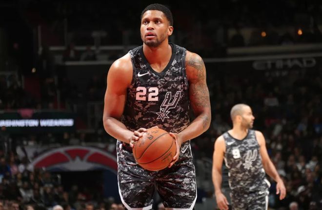 期间展现出 期间展现出