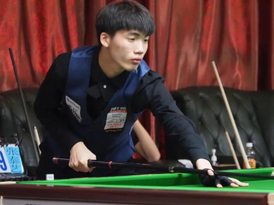 发挥了至关 发挥了至关