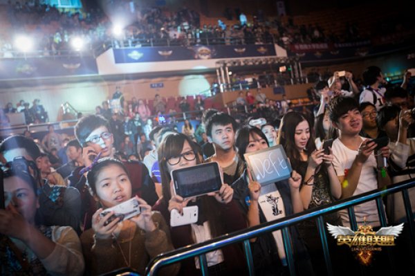 开场不久的 开场不久的